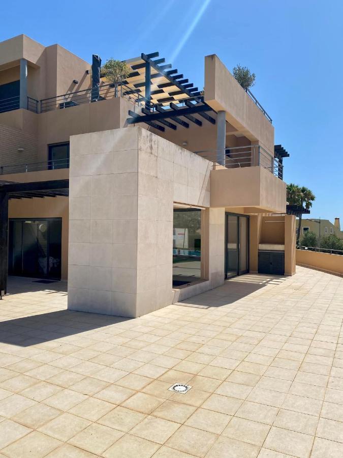 Janelas Do Oceano - Casa De Ferias T3 Vilamoura Luaran gambar